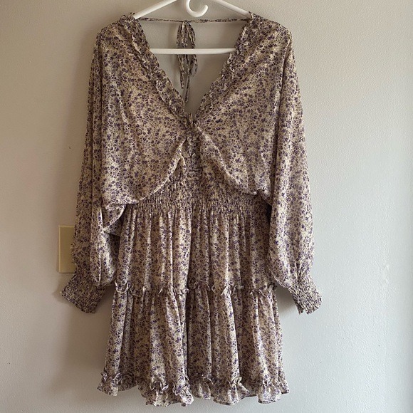 She + Sky DRESS. Brand She and Sky. Size medium. Lavender Floral print. - Picture 1 of 12
